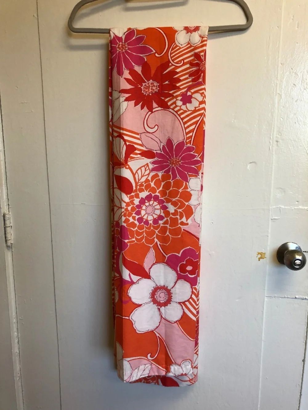 Annie Selke 100% cotton shower curtain Far Out Floral groovy retro '70s style